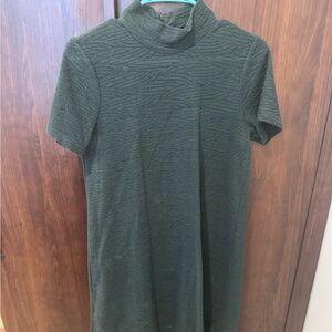 Green Textured Short Sleeve Sweater Dress
